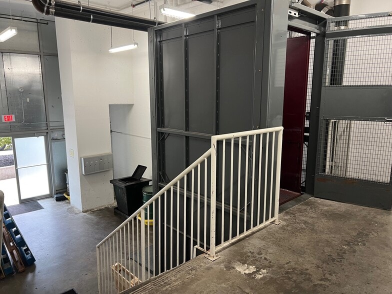 123 Fort York Blvd, Toronto, ON for lease - Interior Photo - Image 3 of 17