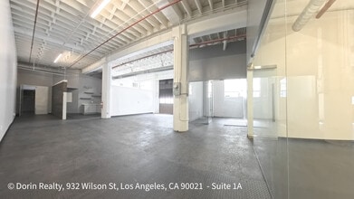932 Wilson St, Los Angeles, CA à louer Photo intérieure- Image 2 de 9