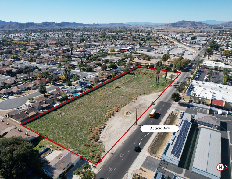 W Acacia Ave, Hemet, CA for sale - Building Photo - Image 1 of 4