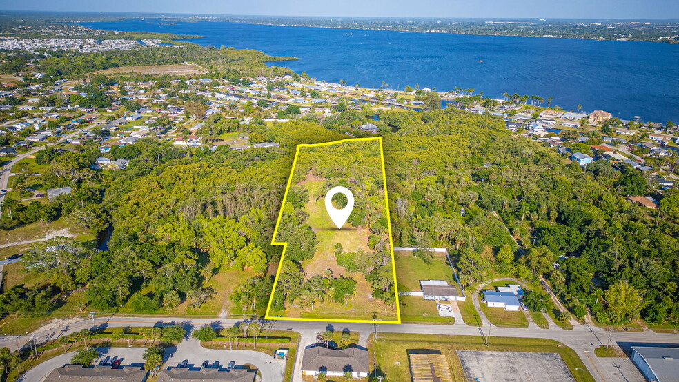 1350 Lavin ln, North Fort Myers, FL for sale - Aerial - Image 1 of 5