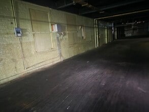 118-122 Manton Ave, Providence, RI for lease Interior Photo- Image 2 of 2