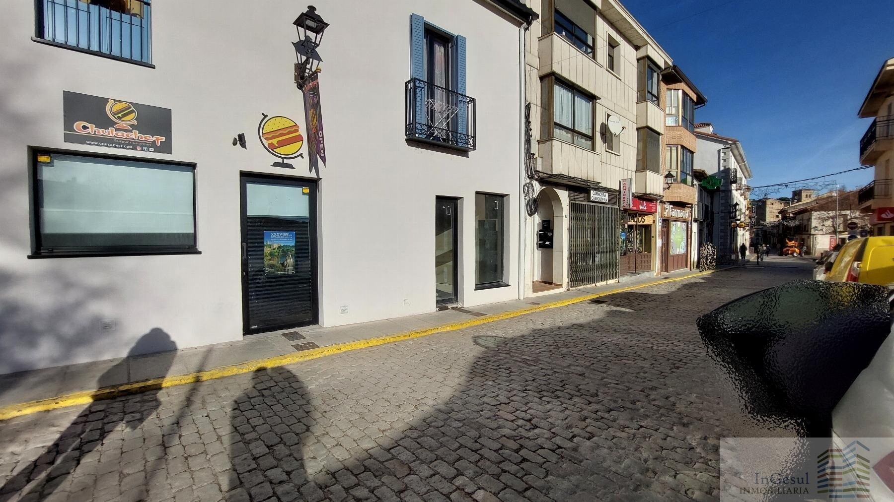 Multifamily in Buitrago del Lozoya, Madrid for sale Building Photo- Image 1 of 3