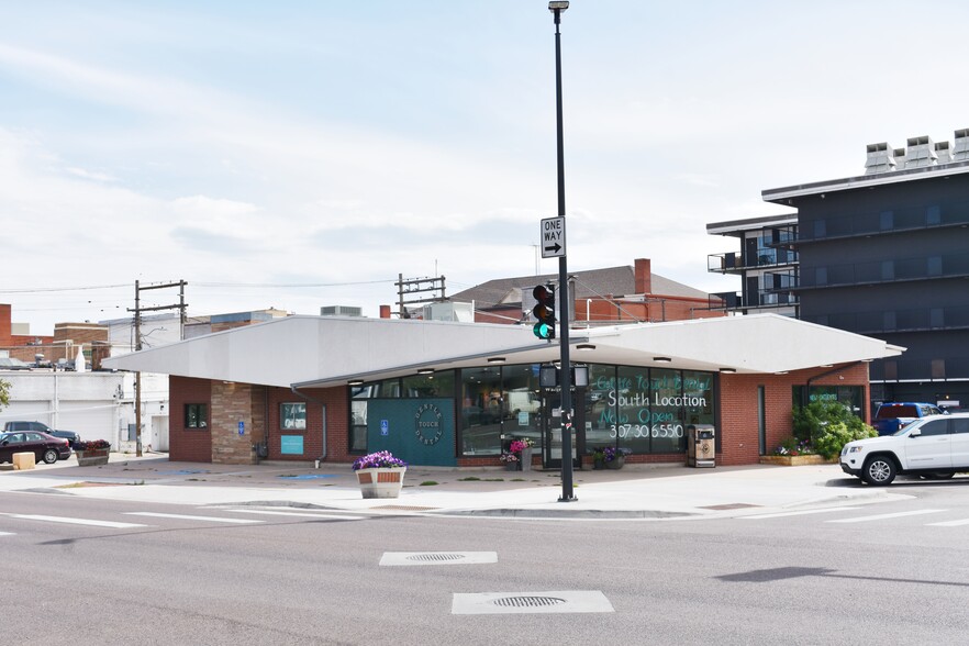 1716 Warren Ave, Cheyenne, WY for sale - Building Photo - Image 1 of 23