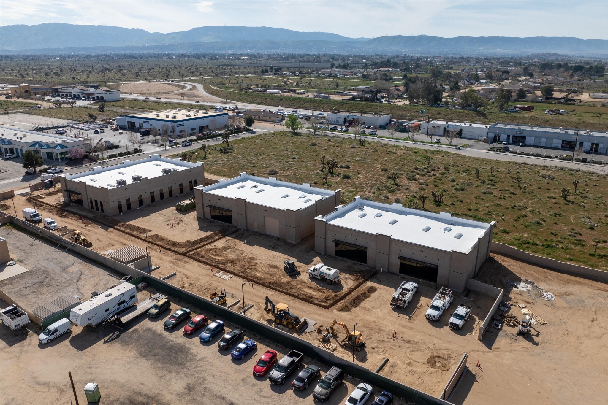 1133 W Avenue J12, Lancaster, CA for lease Primary Photo- Image 1 of 24