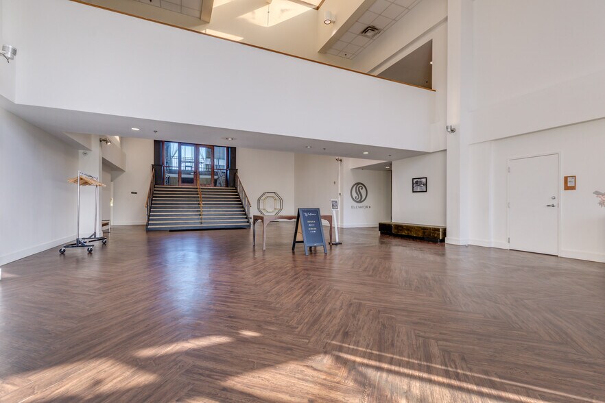 3606 Gravois Ave, Saint Louis, MO à louer - Photo intérieure - Image 1 de 17