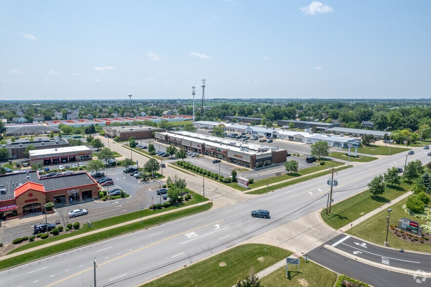 5019 Ace Ln, Naperville, IL à louer - Aérien - Image 3 de 5