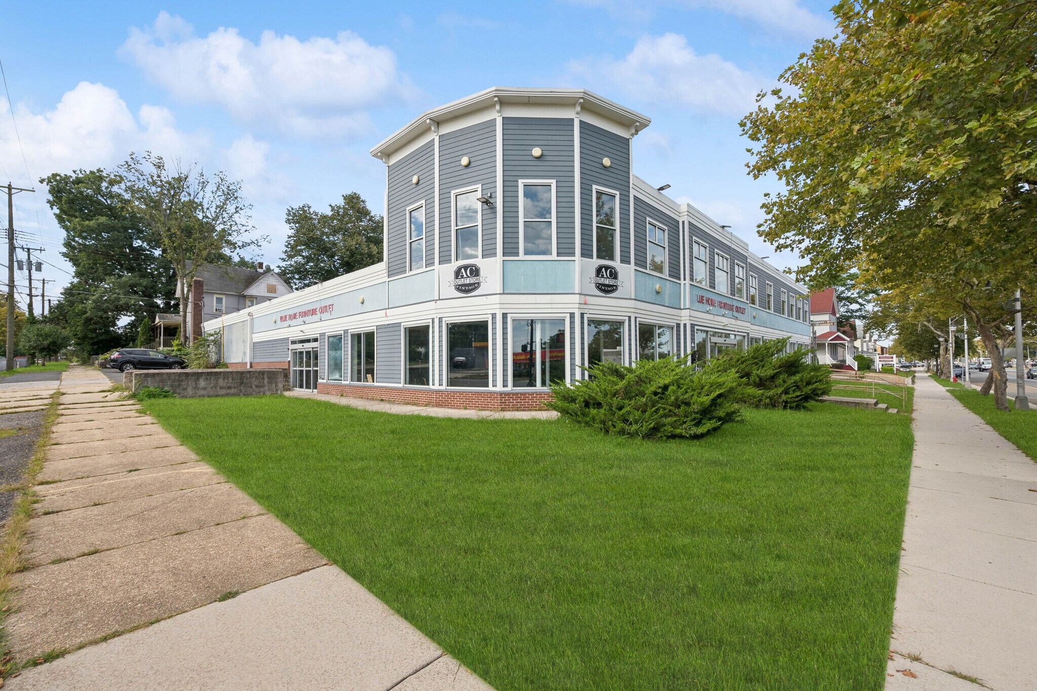 235-239 W Landis Ave, Vineland, NJ à vendre Photo du bâtiment- Image 1 de 33