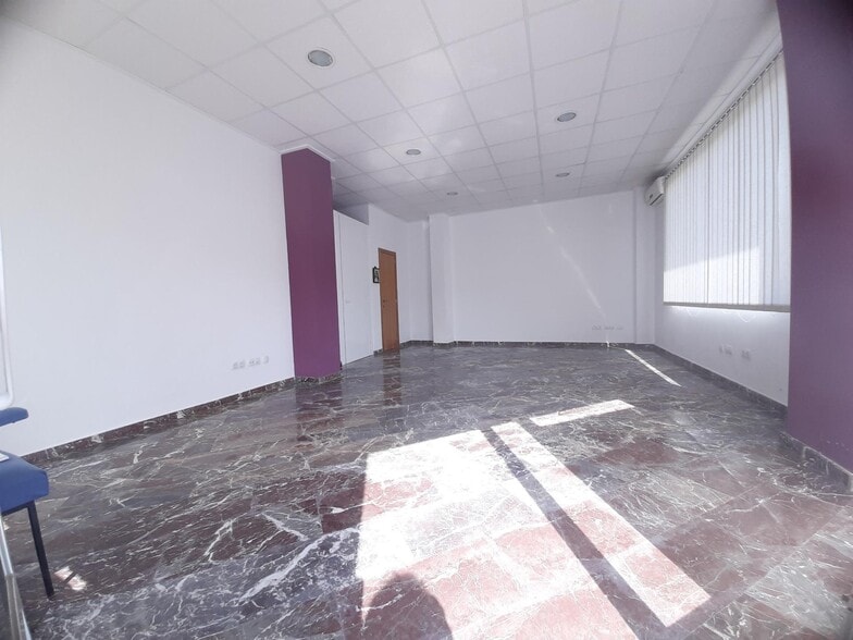 Poeta Llorente, Alzira, Alquenencia, 21, Alzira, Valencia for lease - Building Photo - Image 1 of 7