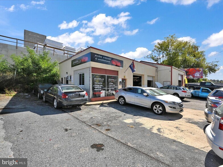 801 S Prince St, Lancaster, PA à vendre - Photo du bâtiment - Image 3 de 20