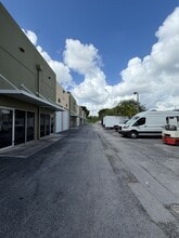 10601-10677 NW 122nd St, Medley, FL à louer Photo intérieure- Image 2 de 25