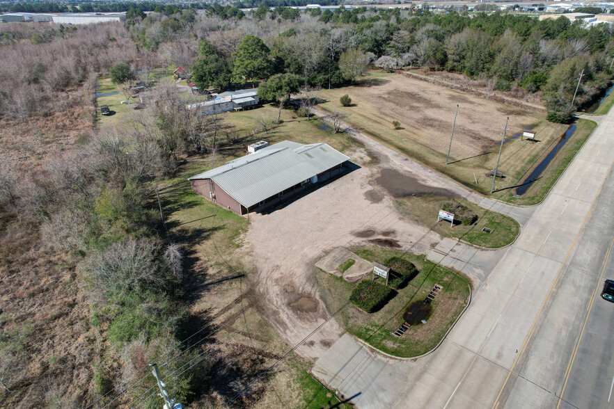 19403 Stuebner Airline Rd, Spring, TX for sale - Building Photo - Image 2 of 6