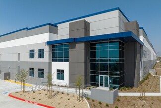 Plus de détails pour 6237 Cajon Blvd, San Bernardino, CA - Industriel à louer