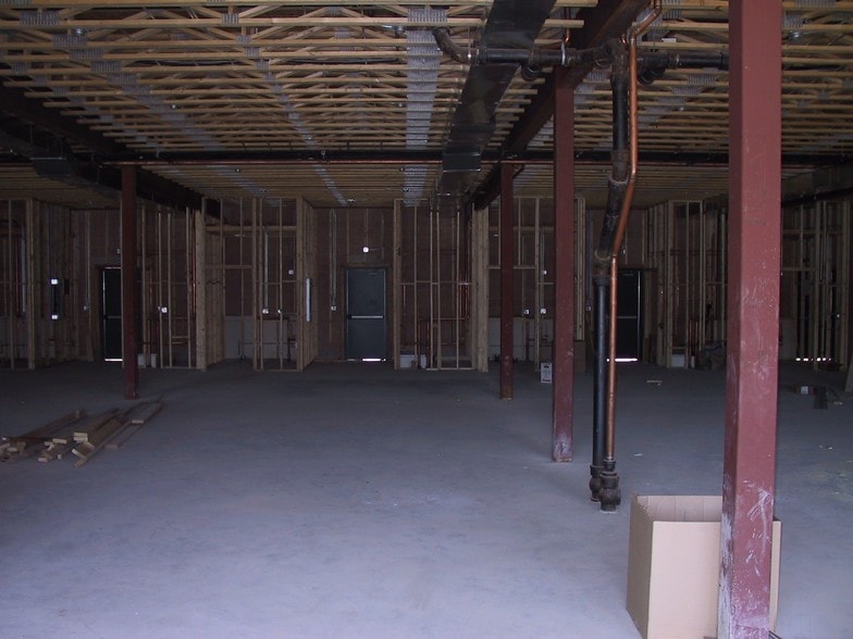 4521 W Lawrence Ave, Chicago, IL à louer - Autre - Image 2 de 22