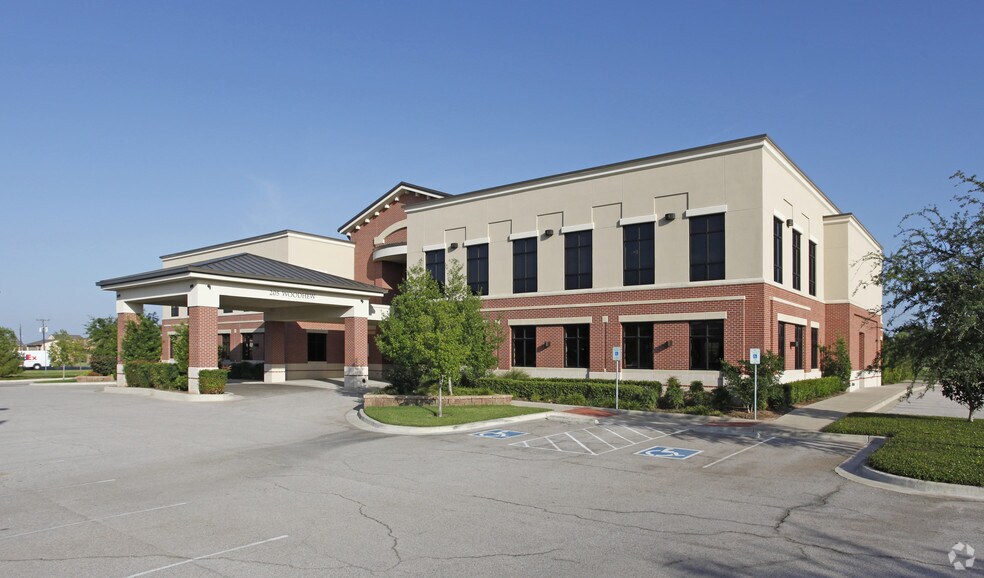 205 Woodhew Dr, Waco, TX à louer - Photo du bâtiment - Image 1 de 10