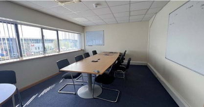 4 Ferguson Way, Belfast à vendre Photo intérieure- Image 2 de 2