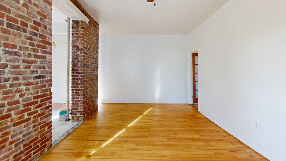 174 W 137th St, New York, NY à vendre - Numérisation 3D de Matterport - Image 2 de 17