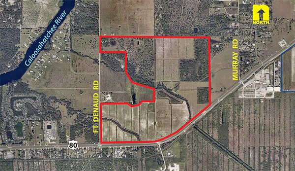 Ft. DeNaud and SR 80 rd, LaBelle, FL à vendre Aérien- Image 1 de 2