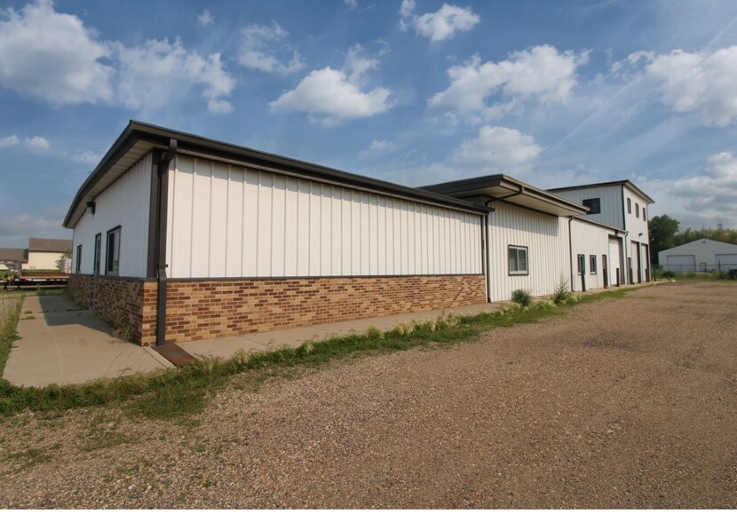 6008 Highway 2 E, Minot, ND for sale - Building Photo - Image 1 of 47