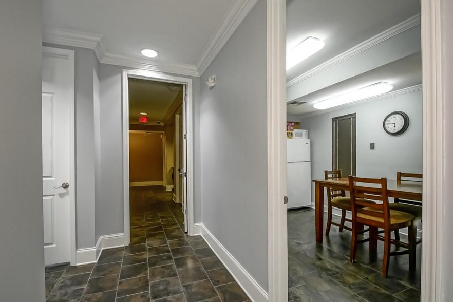 1700 Highway 59, Mandeville, LA for lease - Interior Photo - Image 3 of 26