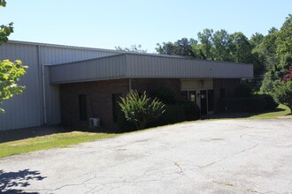 101 Camp Creek Industrial Pky, Cornelia, GA for lease Interior Photo- Image 1 of 14