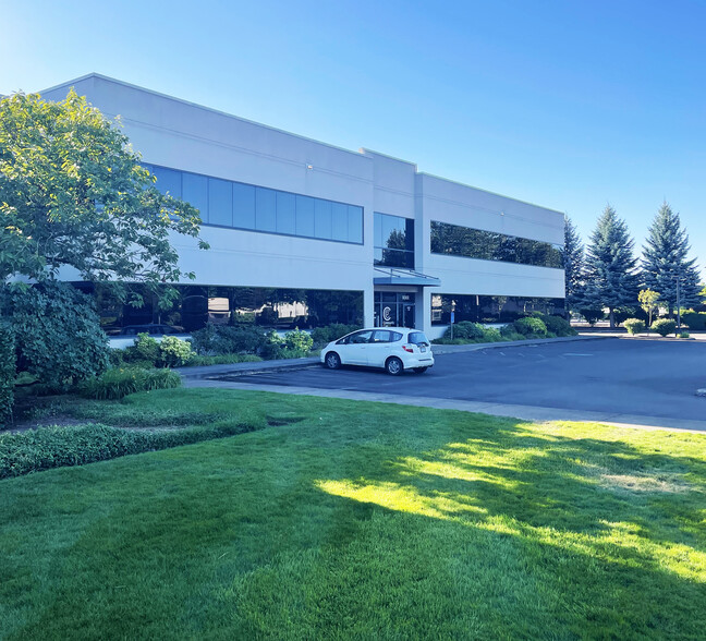 91302 N Coburg Industrial Way, Eugene, OR for lease - Building Photo - Image 1 of 7