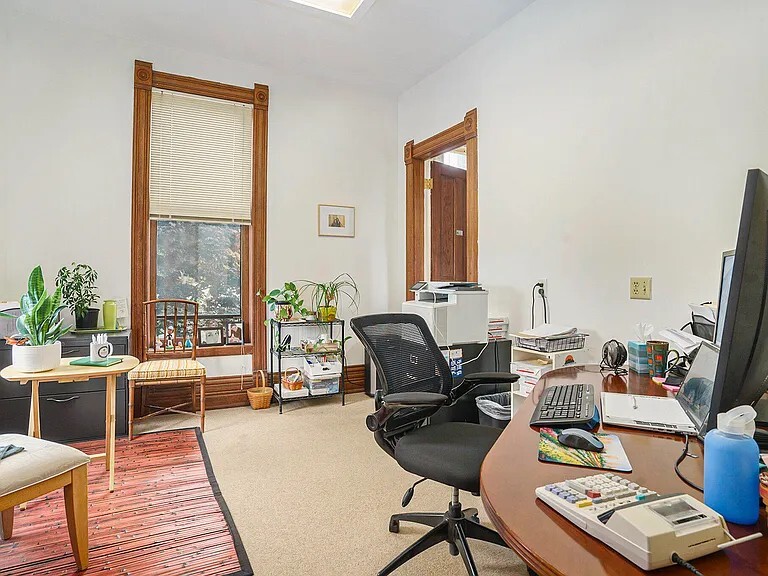 318 Houston Ave, Muskegon, MI for lease Interior Photo- Image 1 of 4