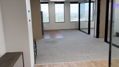 2600 N Central Ave, Phoenix, AZ à louer - Vidéo sur l’inscription commerciale