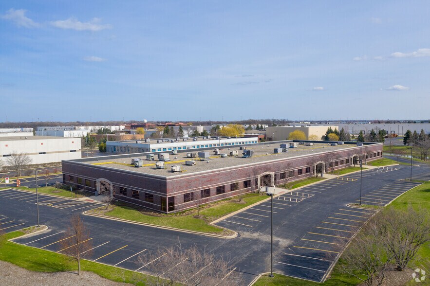 1501-1531 S White Oak Dr, Waukegan, IL à vendre - Aérien - Image 3 de 10