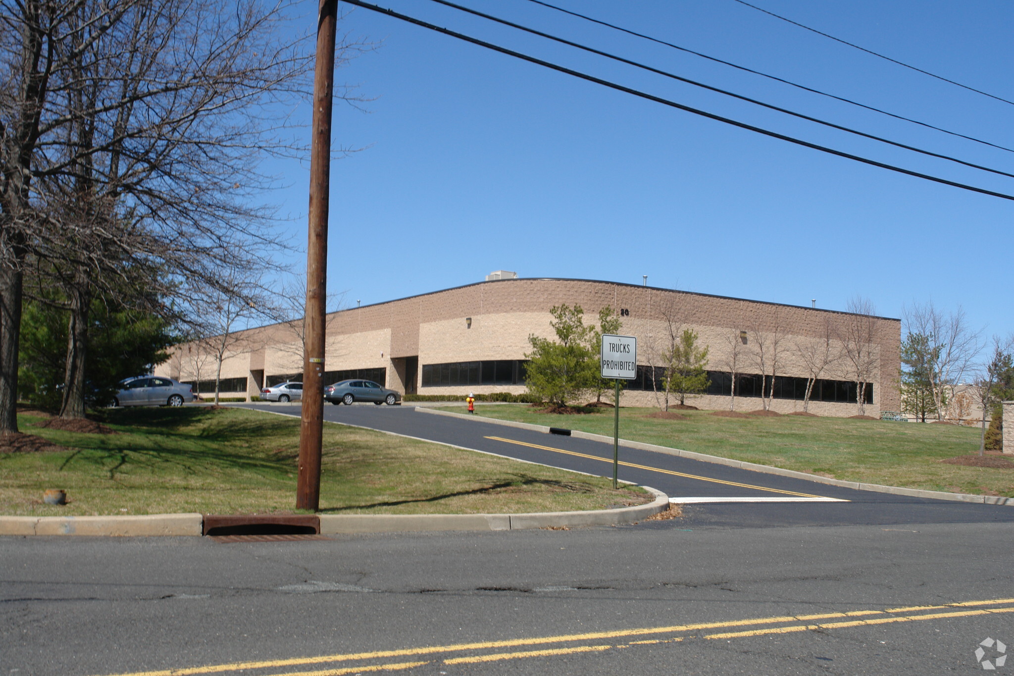 20 Worlds Fair Dr, Somerset, NJ for lease Primary Photo- Image 1 of 3