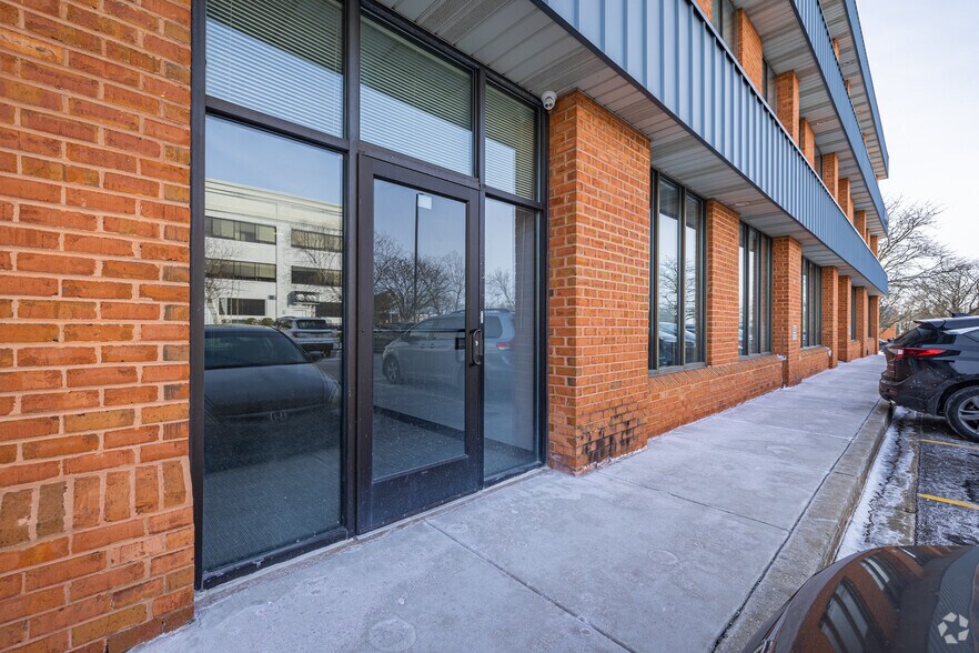 1777 Reisterstown Rd, Pikesville, MD à louer - Photo du bâtiment - Image 3 de 25