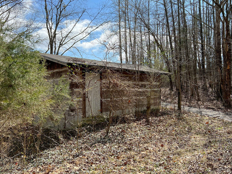 0 Hwy 13, Linden, TN à vendre - Photo du bâtiment - Image 3 de 90