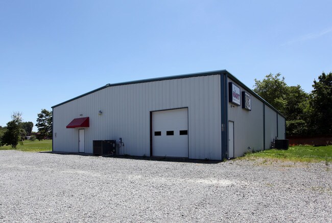 More details for 106 Scenic Dr, King, NC - Industrial for Lease