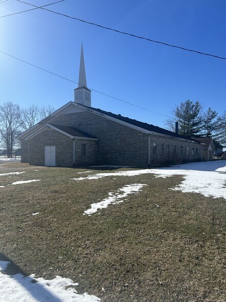 404 S West St, Greenfield, IN à vendre - Photo du bâtiment - Image 2 de 3