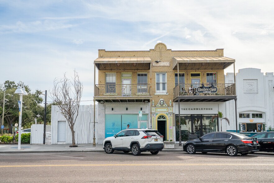 1126 Central Ave, Saint Petersburg, FL à louer - Photo du bâtiment - Image 2 de 21