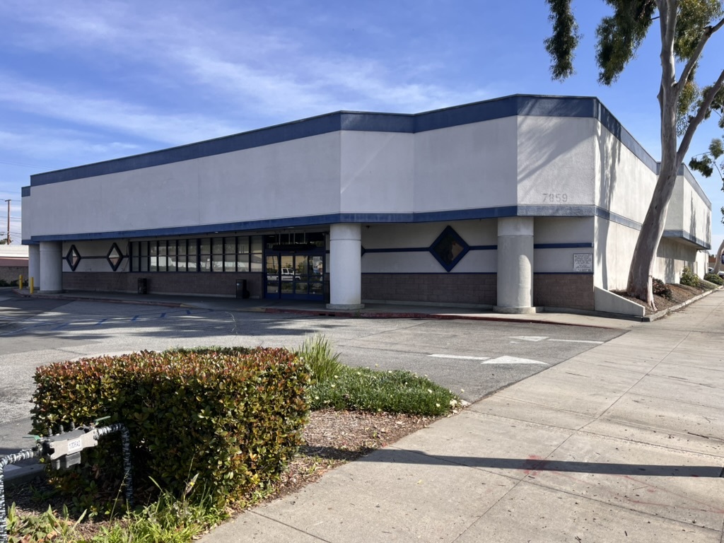 7859 Firestone Blvd, Downey, CA for lease Building Photo- Image 1 of 8