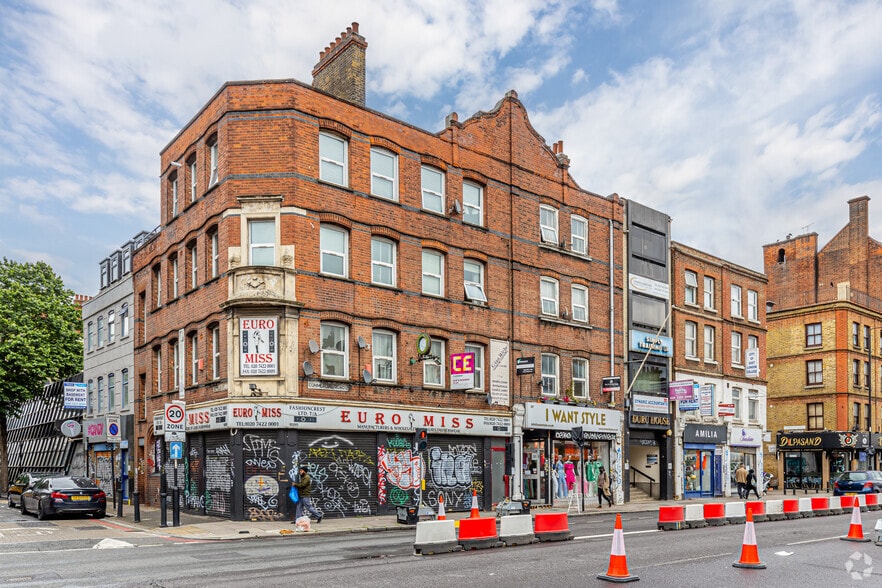 99-101 Commercial Rd, London for lease - Primary Photo - Image 1 of 64