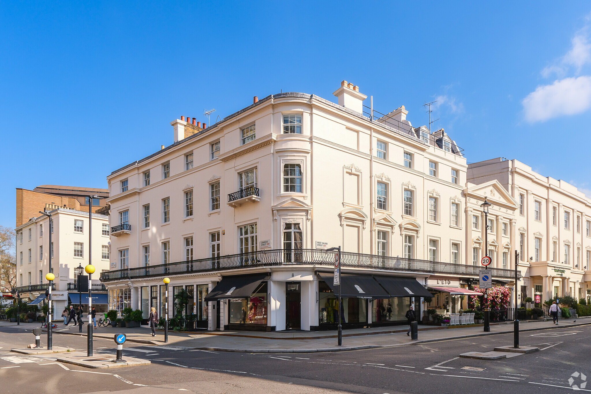 24-26 Motcomb St, London à louer Photo principale- Image 1 de 4