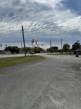 1703 Country Club Rd, Jacksonville, NC for lease Interior Photo- Image 2 of 10