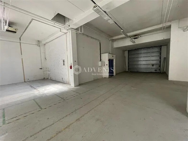 Flex in Villepinte for sale - Building Photo - Image 3 of 6