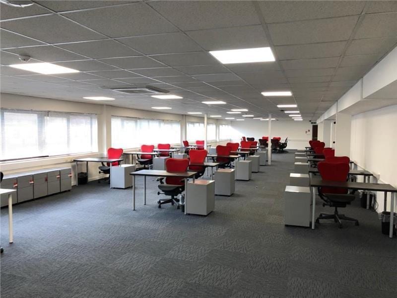 Thames Rd, Crayford for lease Building Photo- Image 1 of 9