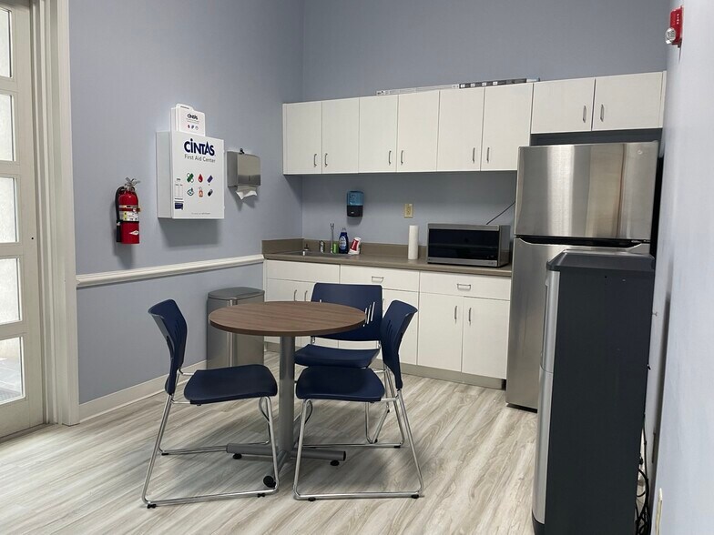 442 Park West Dr, Augusta, GA à vendre - Photo du bâtiment - Image 3 de 10