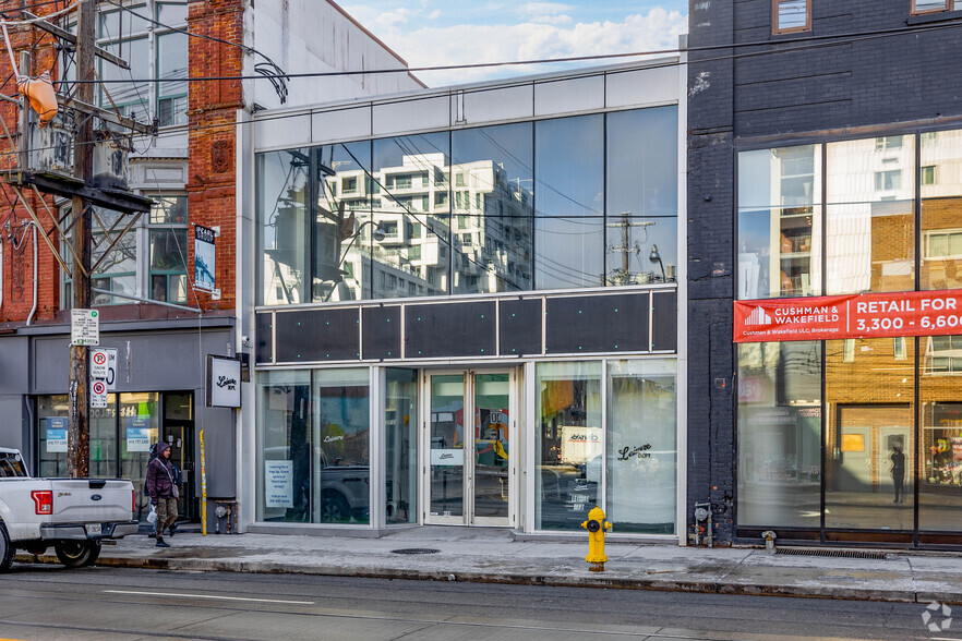 499 Queen St W, Toronto, ON for sale - Building Photo - Image 3 of 6