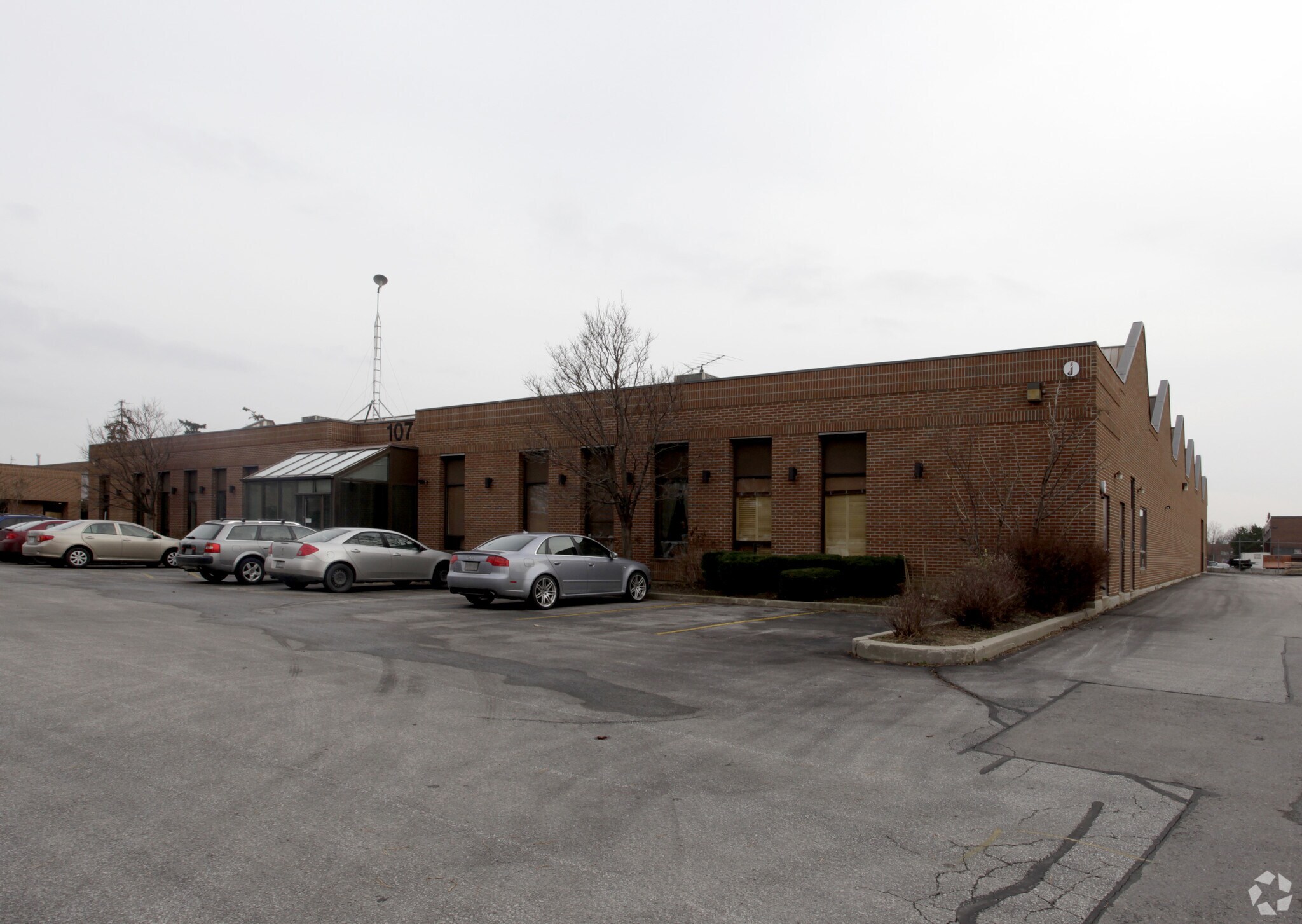 107 Connie Cres, Concord, ON for sale Primary Photo- Image 1 of 1