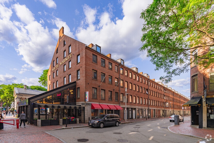 1-4 Faneuil Hall Marketplace, Boston, MA for lease - Building Photo - Image 2 of 5