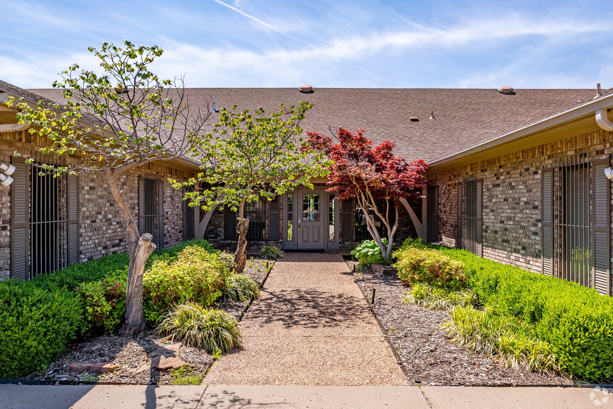 4835 S Fulton Ave, Tulsa, OK for lease Primary Photo- Image 1 of 45
