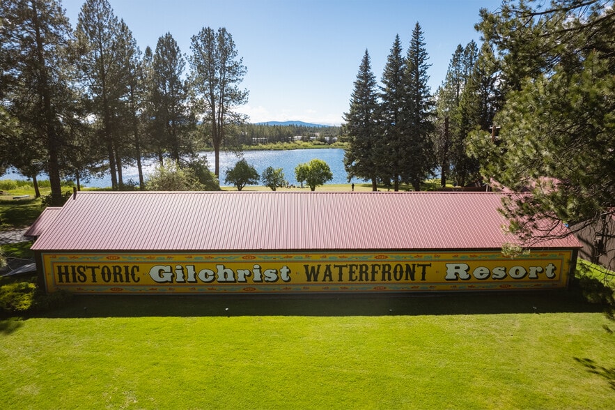 137930 Whitechrist Dr, Gilchrist, OR for sale - Building Photo - Image 2 of 45