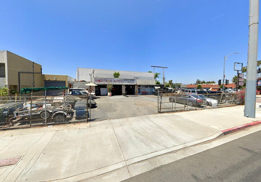 300 W Florence Ave, Inglewood, CA à vendre - Photo du bâtiment - Image 1 de 4