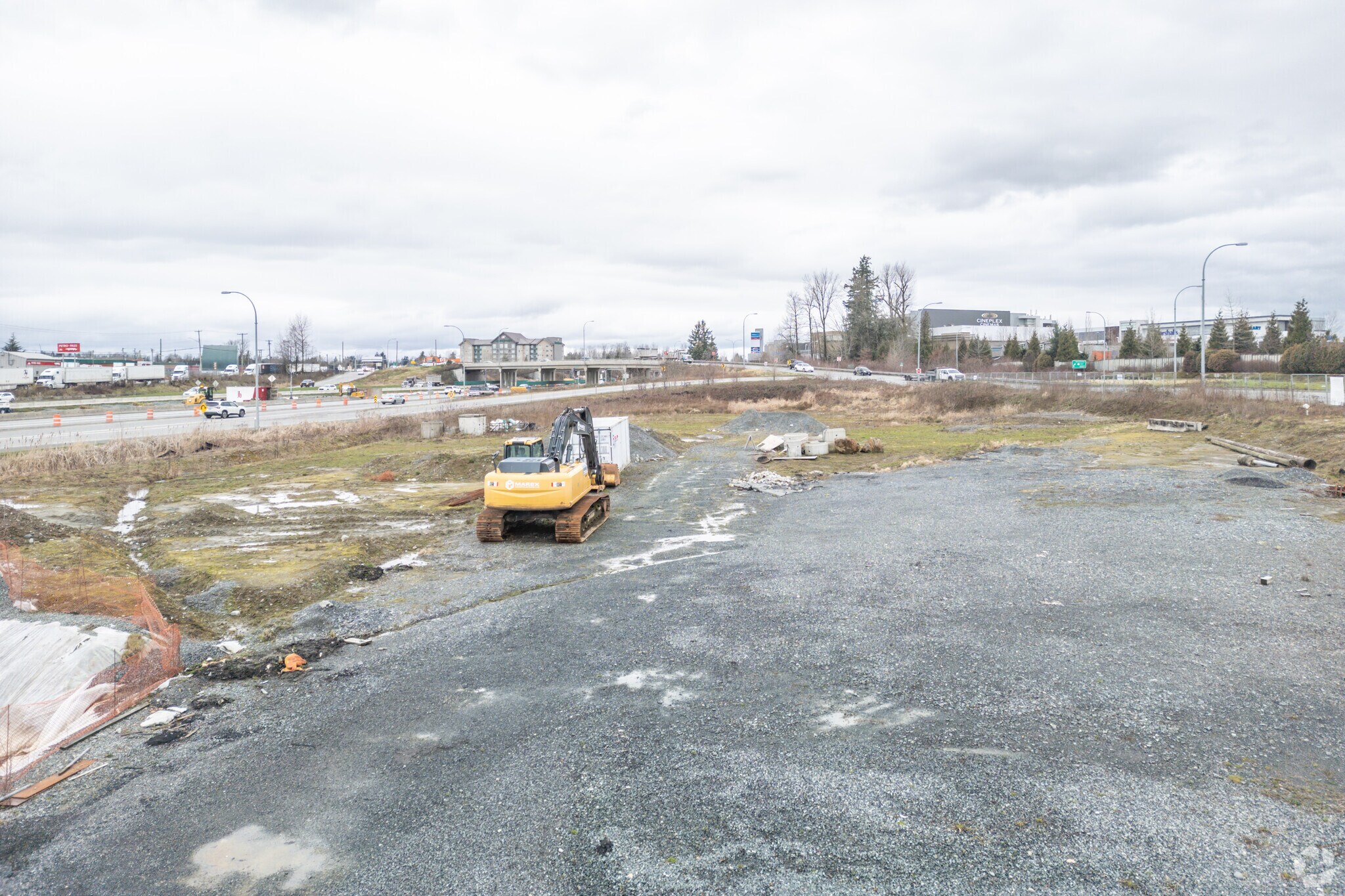 30700 Fraser Hwy, Abbotsford, BC à louer Photo principale- Image 1 de 2