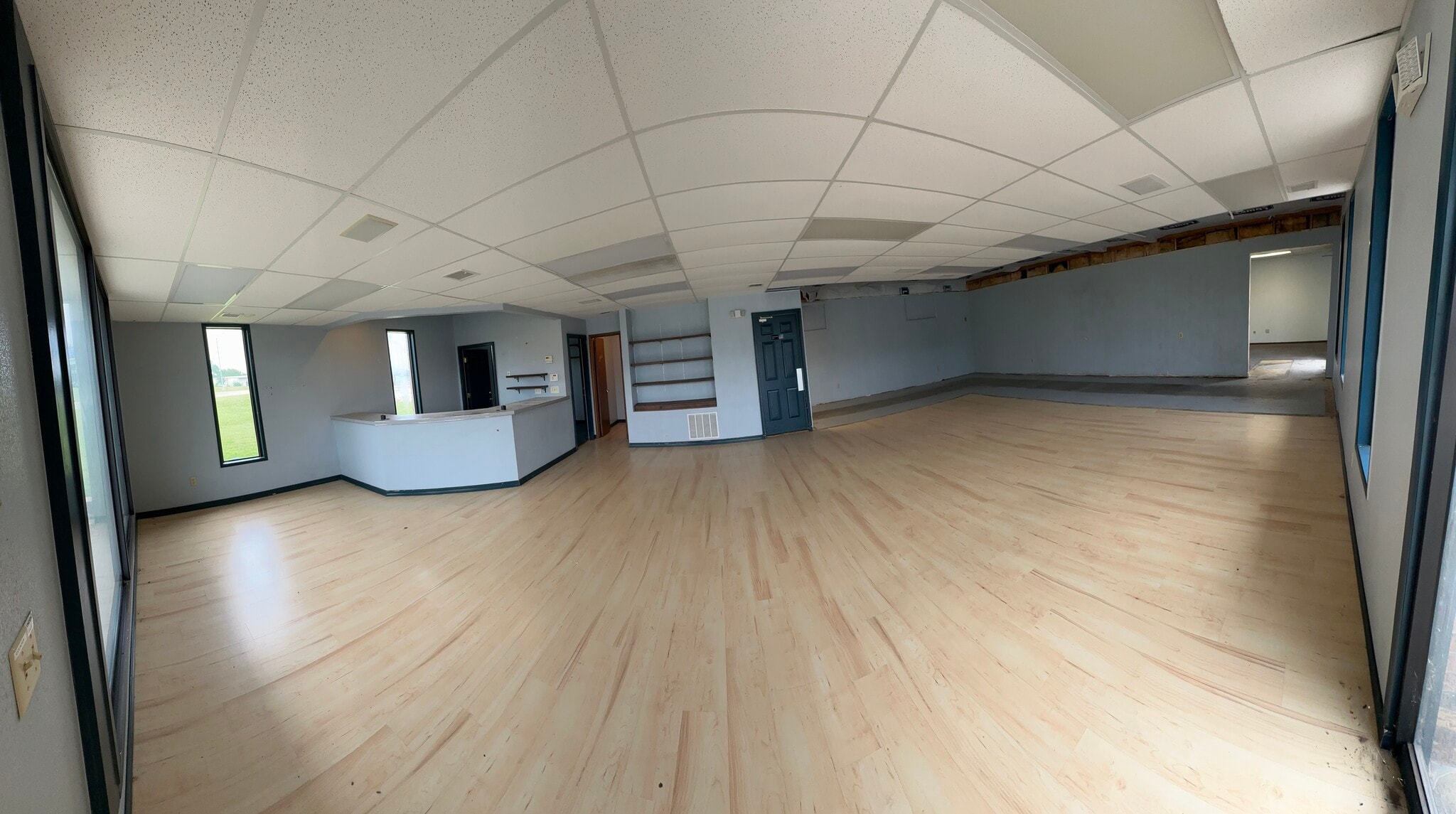 109-121 E Plaza DR, Mulvane, KS for lease Interior Photo- Image 1 of 4