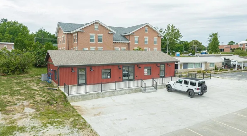 625 W Washington St, Pittsfield, IL à vendre Photo principale- Image 1 de 2